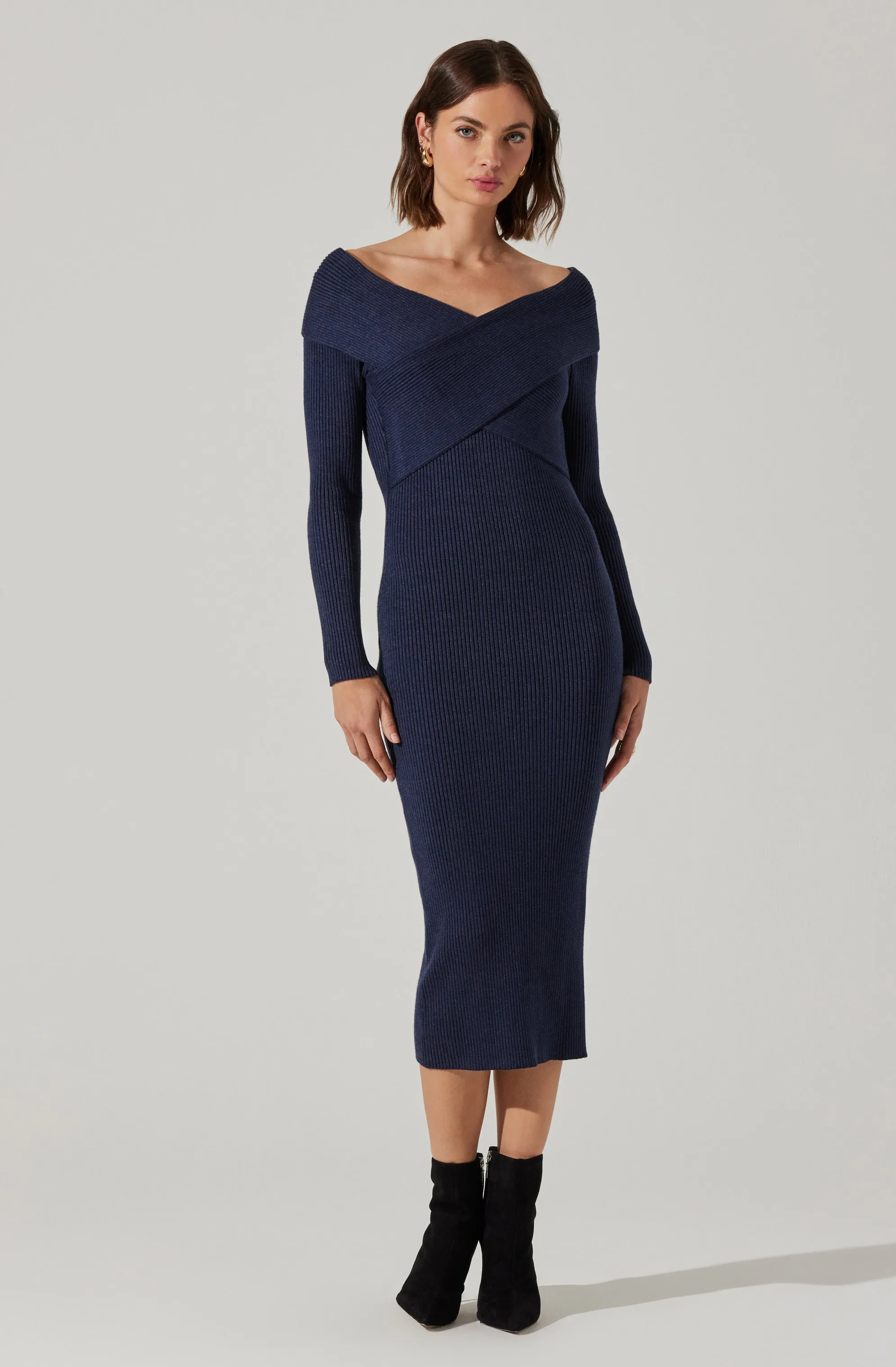 Annona Midi Sweater Dress