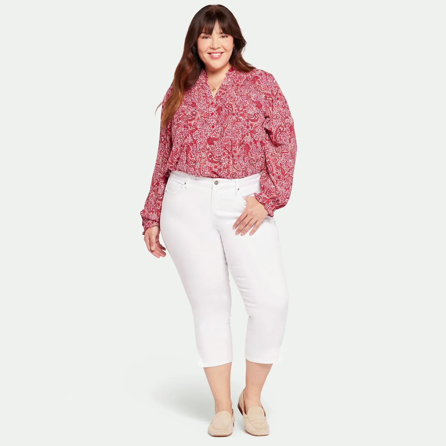 Chloe Capri Jeans In Plus Size - Optic White