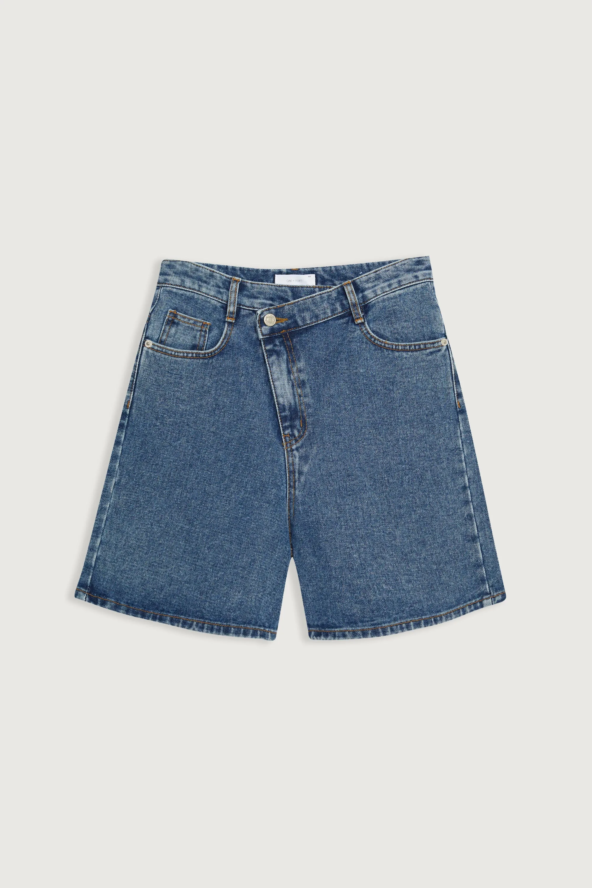 CROSSOVER DENIM SHORT