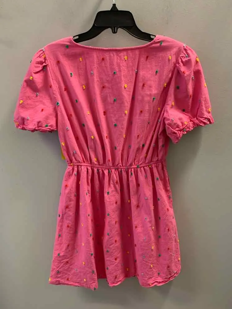 CROWN & IVY Dresses and Skirts Size M BUBBLEGUM PINK DOTS SHORT SLEEVES Dress