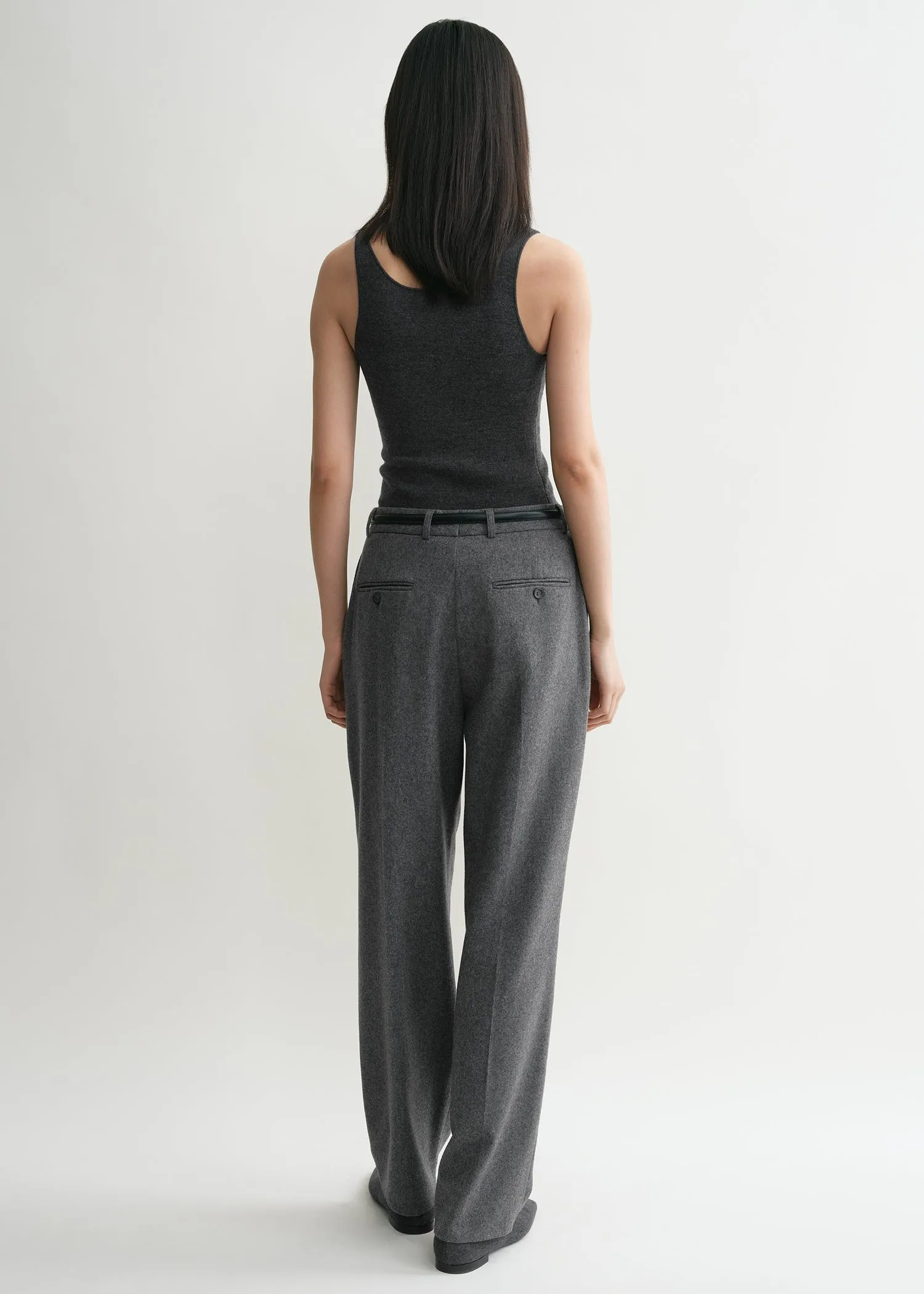 Double-pleated tailored trousers grey melange