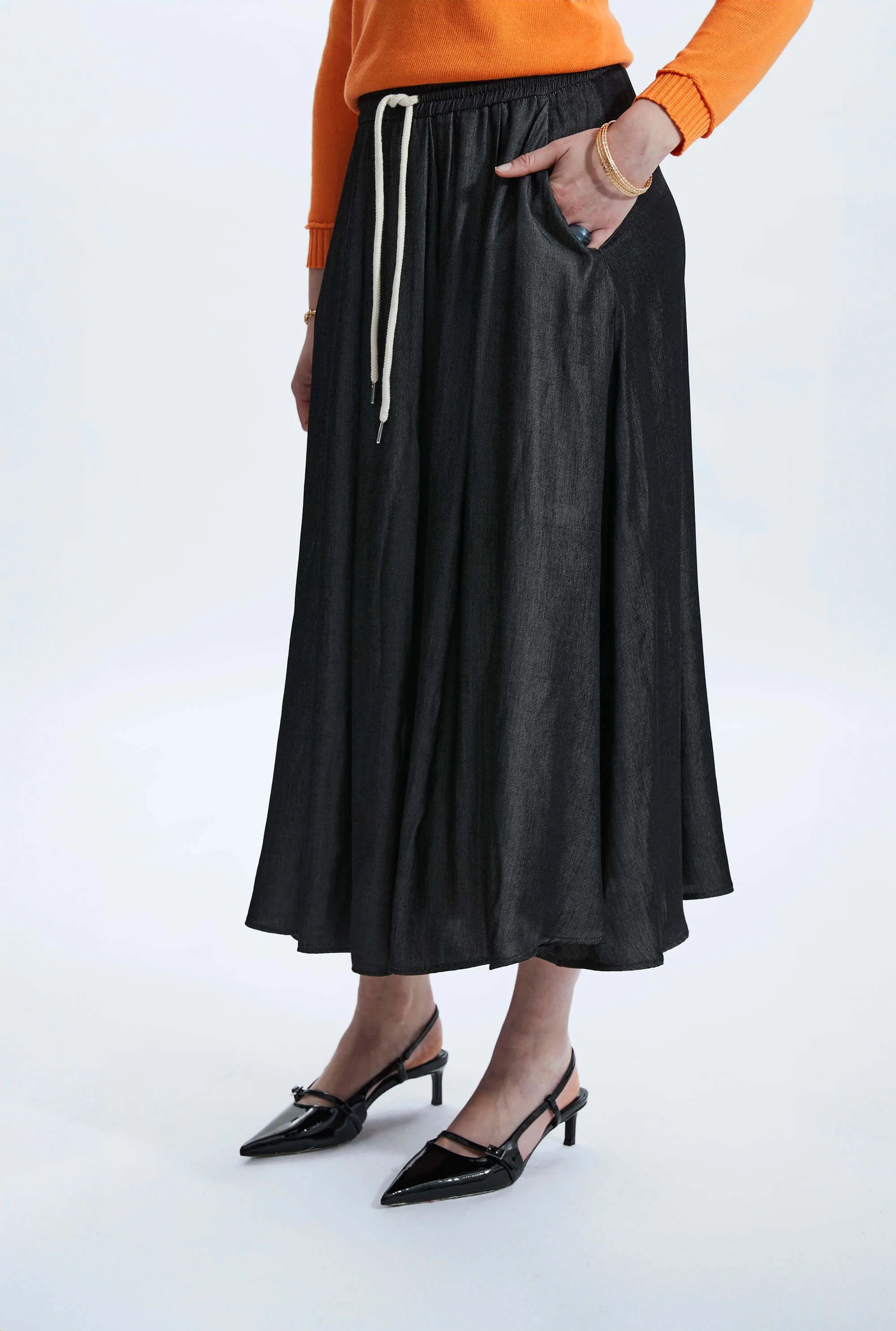 Draw String Maxi Skirt Black