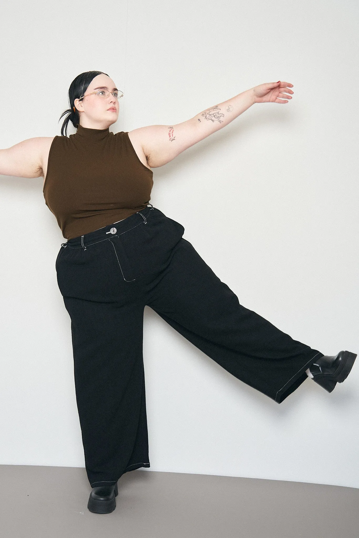 End of the world Black Linen Straight Leg Trousers