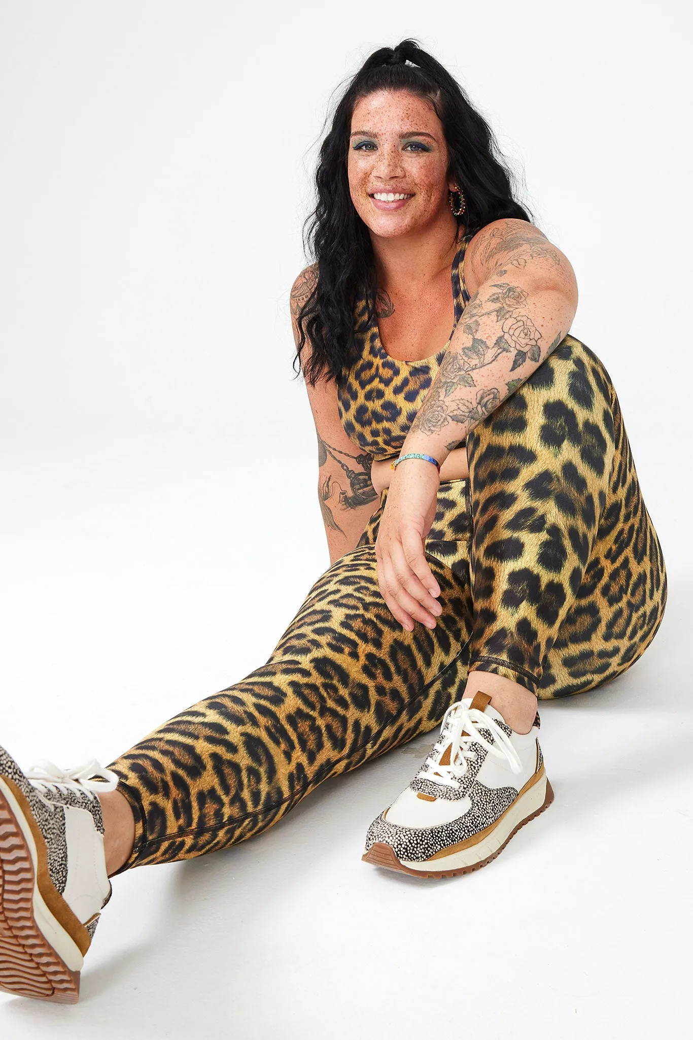 Hi-Shine Leggings in Leopard Goals