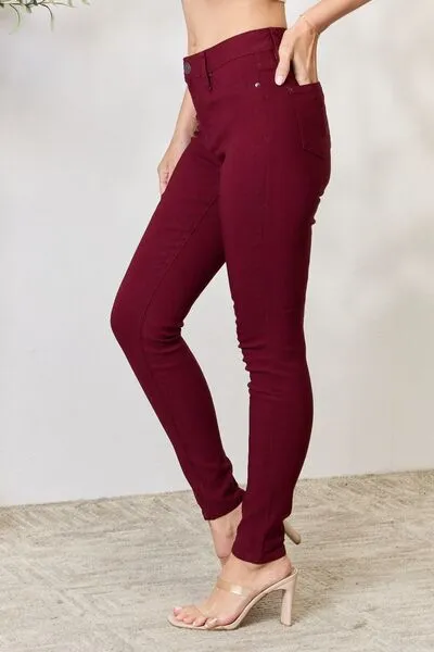 Hyperstretch Mid-Rise Skinny Jeans in Dark Wine