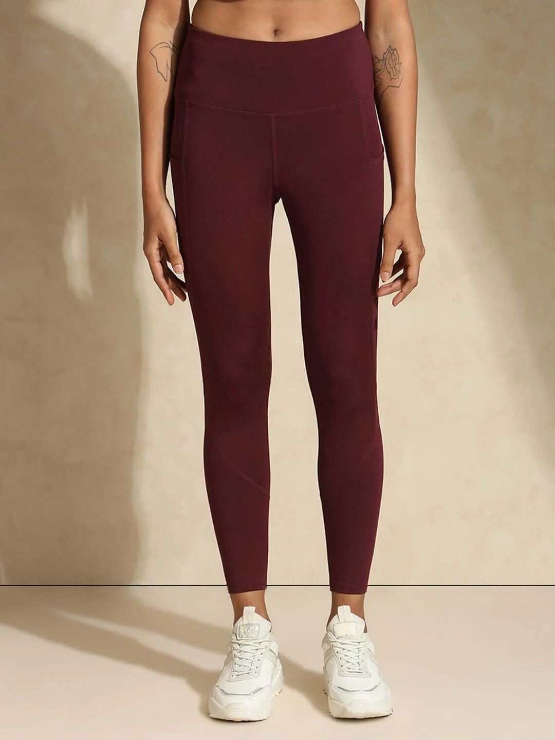 Plum High Impact Action Bra & Aura Leggings