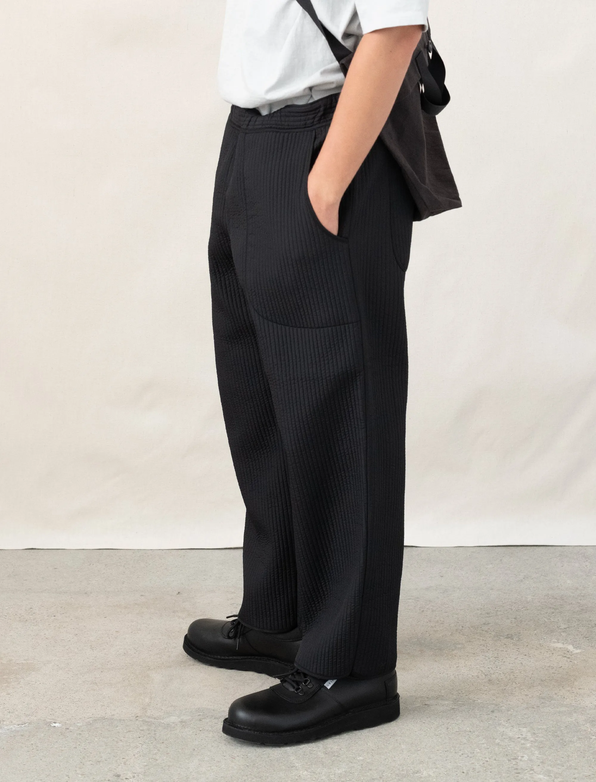 R17 Outer-6 Trousers (Black)