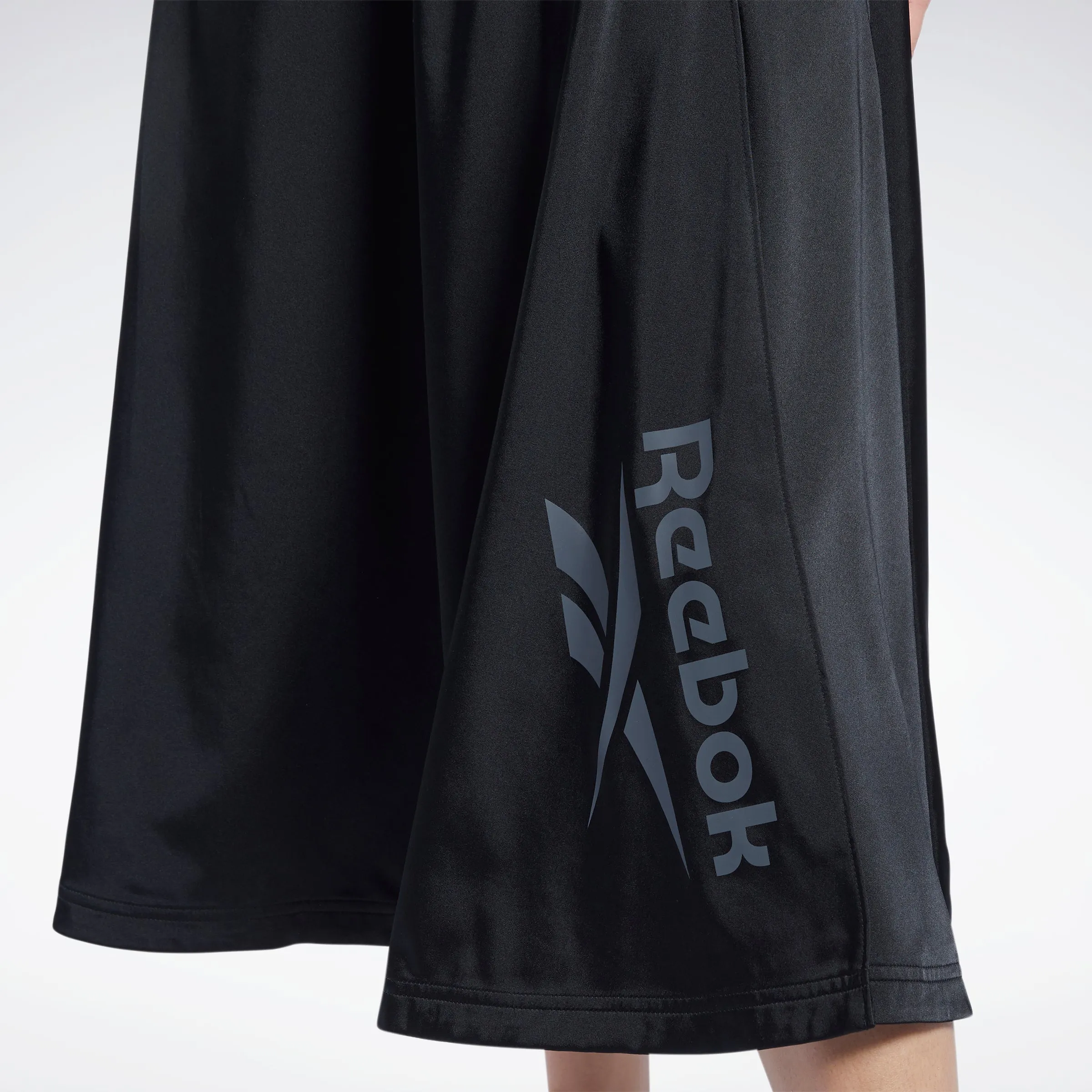 Reebok Apparel Women Classics Skirt Black