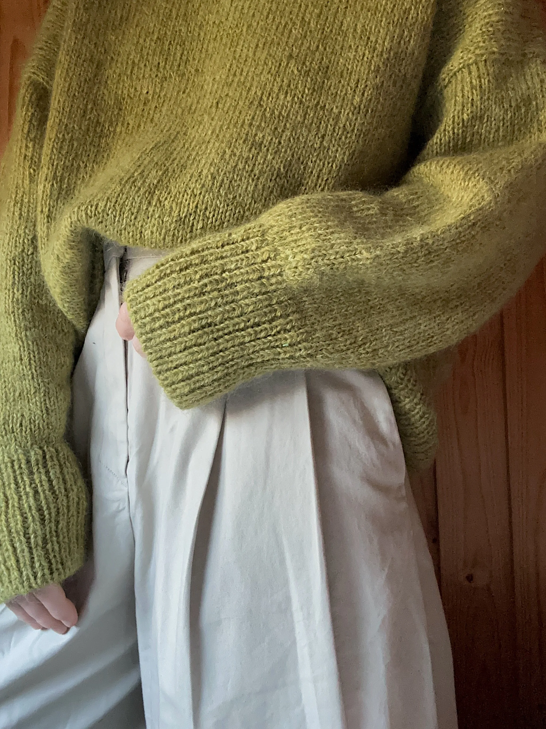 Premium Norwegian Style Sweater No. 25 - Luxurious Nordic Design