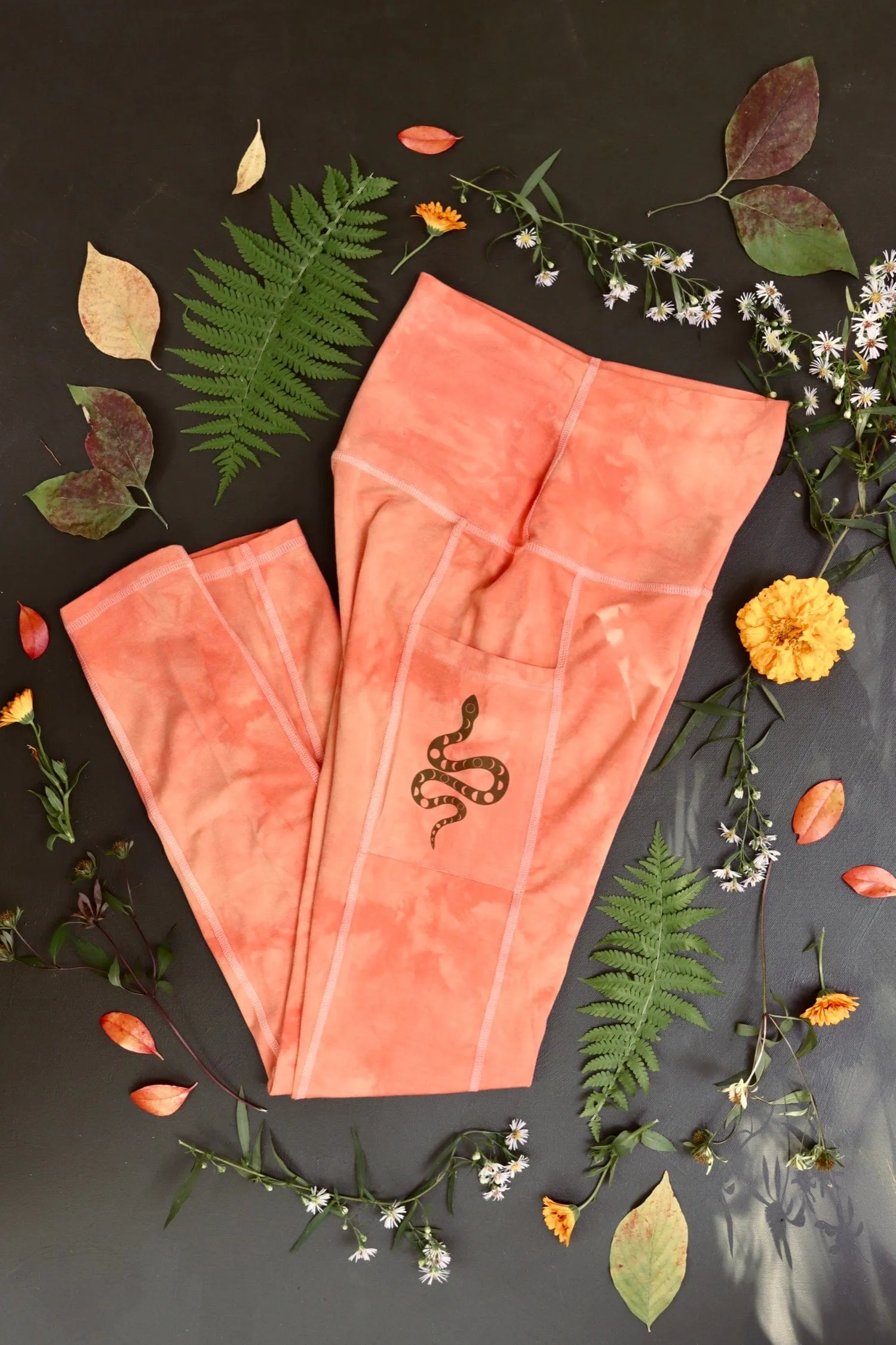 The Coral Awakening Yoga Leggings