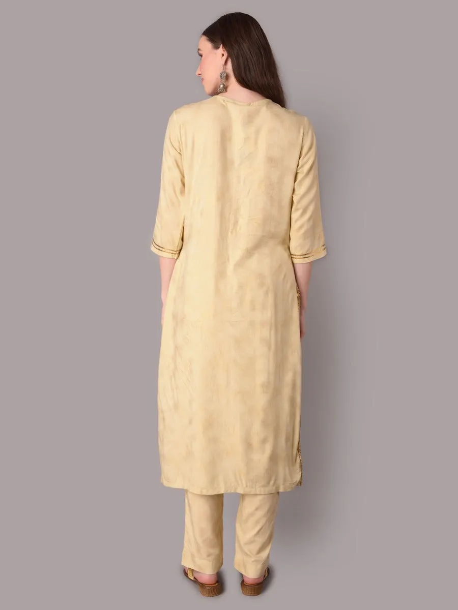 Women Beige Kurta With Trouser