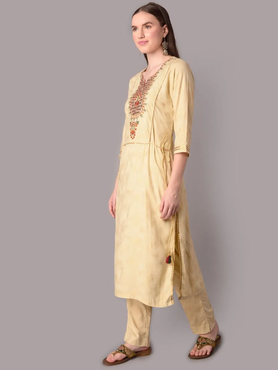 Women Beige Kurta With Trouser