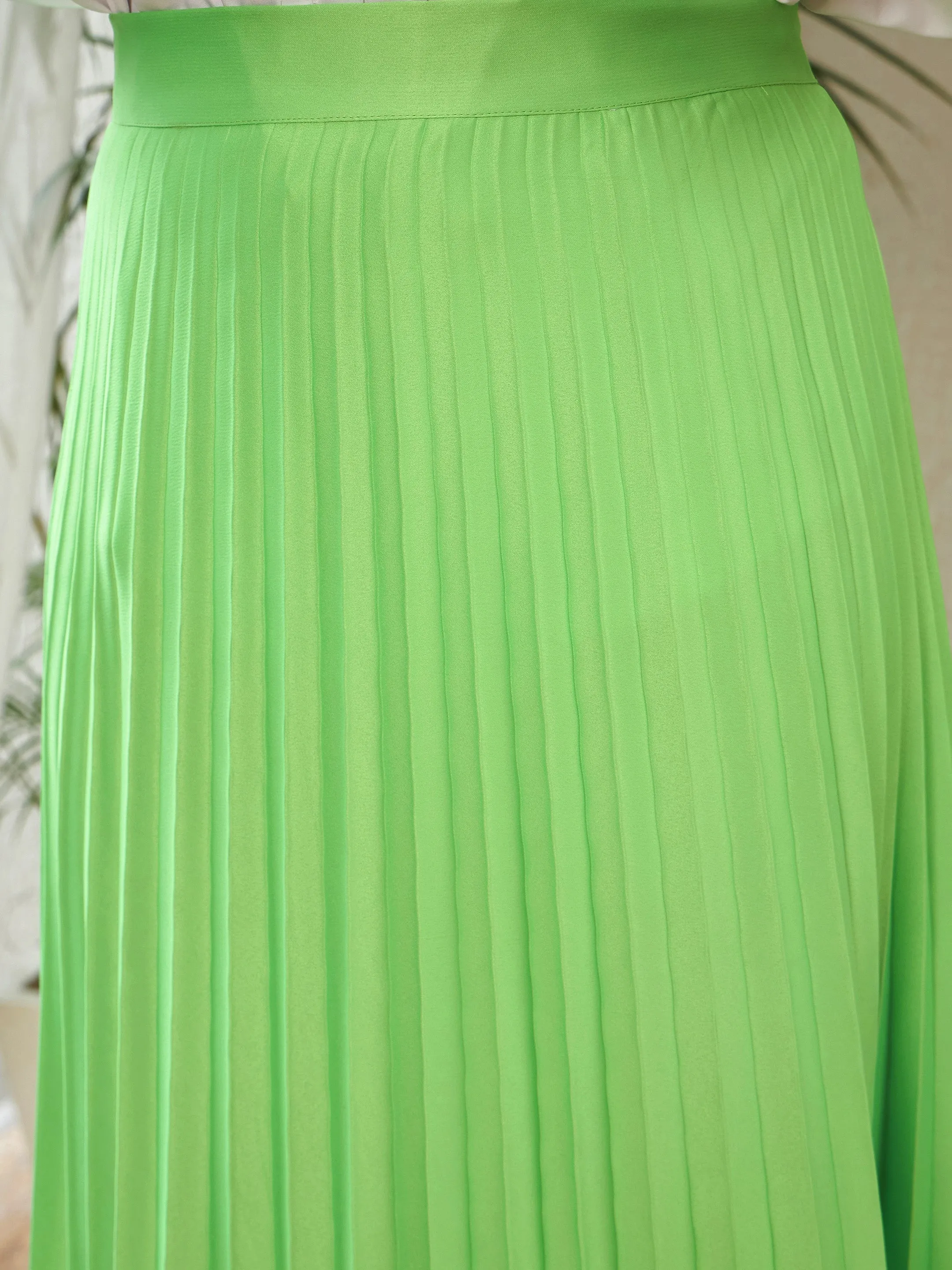 Women Green Satin Accordion Pleated Maxi Skirt