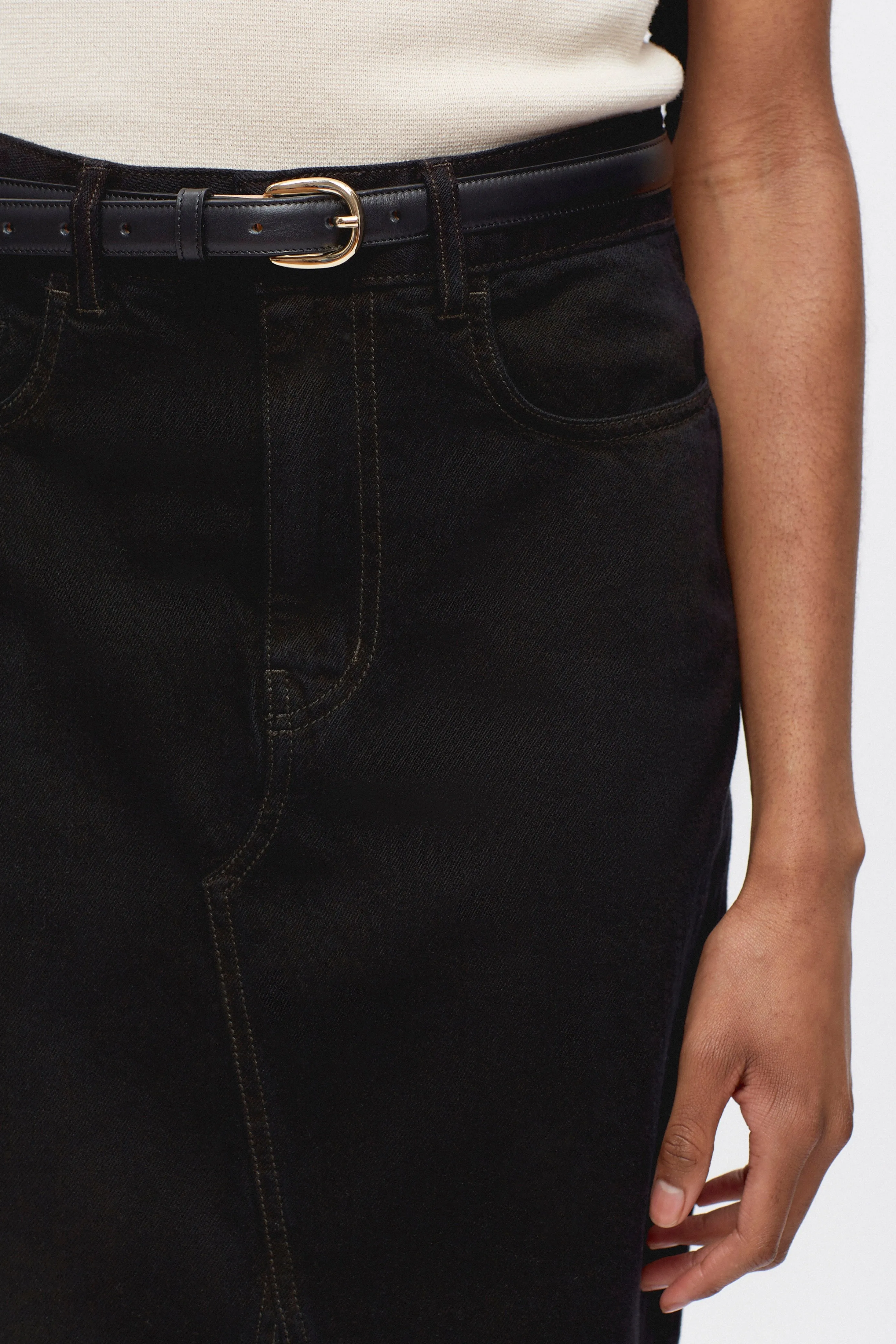 Women's Lily Denim Skirt in Washed Black